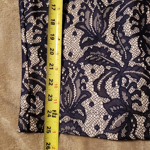Bebe midi skirt Size 2 - Picture 8 of 13